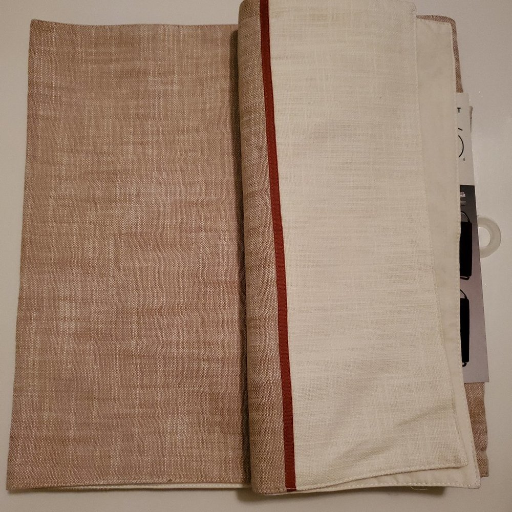 Table Runner